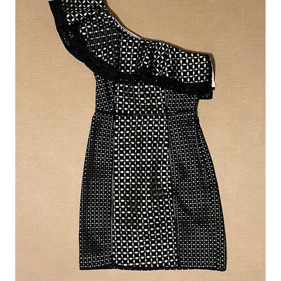 J. Crew One Shoulder Eyelet Dress, NWT, size 00, style G6629 - Picture 4 of 16